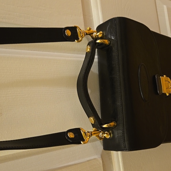 CLASSIC BLACK LEATHER OROTON SHOULDER BAG PURSE 👜 👛 9"×8"×2" - Picture 3 of 13